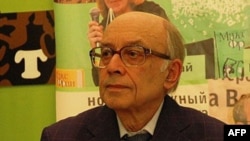 Лев Клейн